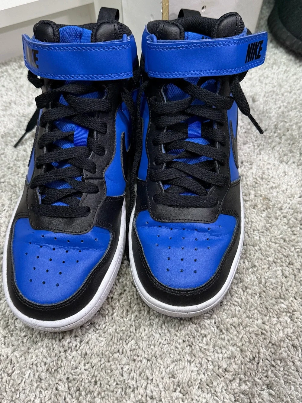 Nike Court Borough Mid 2 blue and black size 6Y